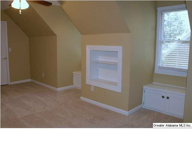 313 Trace Ridge Road Hoover, AL 35244 - Photo 17 of 32 Gallery Image 17
