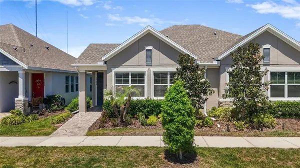 $355,000 | 13890 Kingfisher Glen Drive, Lithia, FL 33547