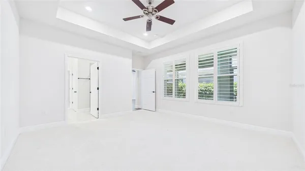 $355,000 | 13890 Kingfisher Glen Drive, Lithia, FL 33547