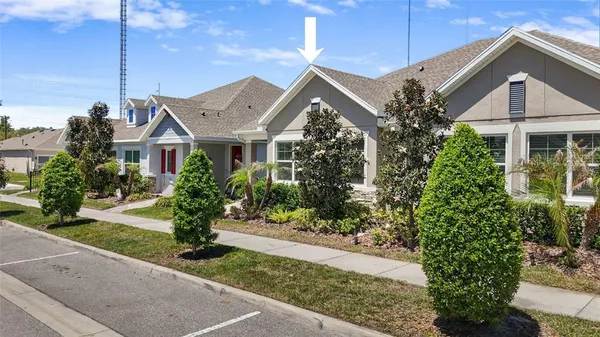 $355,000 | 13890 Kingfisher Glen Drive, Lithia, FL 33547