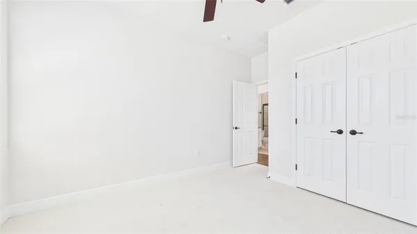 $355,000 | 13890 Kingfisher Glen Drive, Lithia, FL 33547