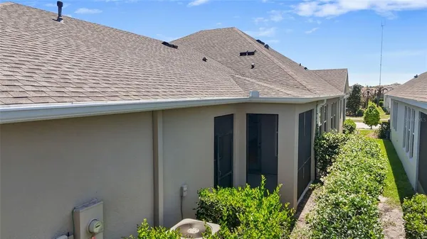 $355,000 | 13890 Kingfisher Glen Drive, Lithia, FL 33547