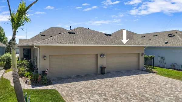 $355,000 | 13890 Kingfisher Glen Drive, Lithia, FL 33547