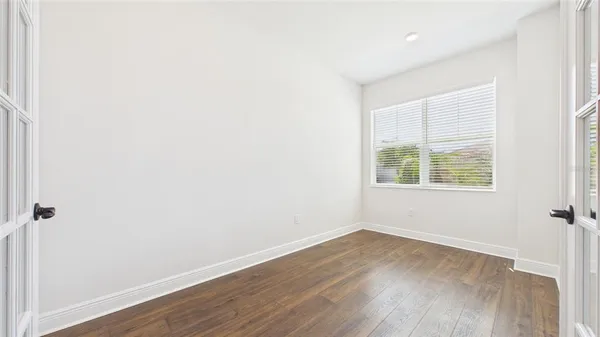 $355,000 | 13890 Kingfisher Glen Drive, Lithia, FL 33547