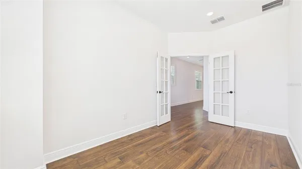 $355,000 | 13890 Kingfisher Glen Drive, Lithia, FL 33547