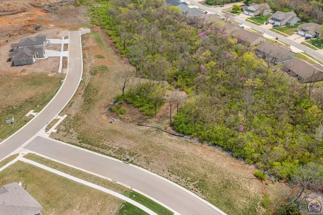 $47,000 | 3317 Southeast Virgo Avenue, Unit LOT 3 BLOCK I, Topeka, KS 66605