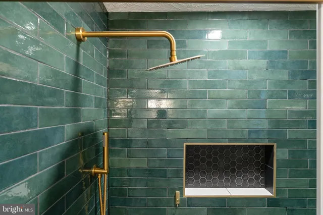 $295,000 | 203 Frazier Street, Fredericksburg, VA 22401