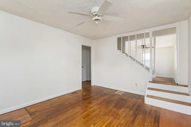 $295,000 | 203 Frazier Street, Fredericksburg, VA 22401