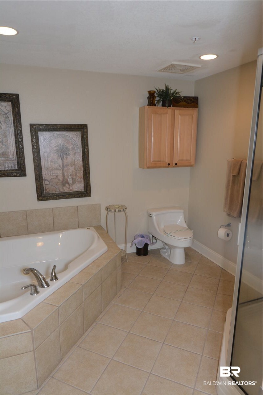 27800 Canal Road, Unit 302 Orange Beach, AL 36561 - Photo 19 of 45