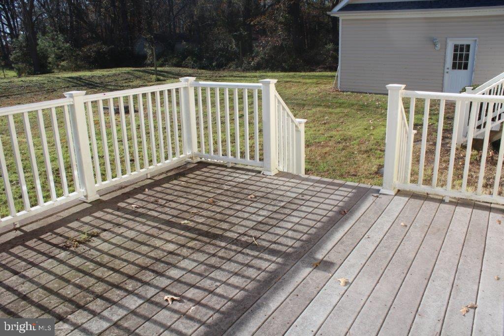 9050 Carey Road Berlin, MD 21811 - Photo 12 of 36 Back Deck