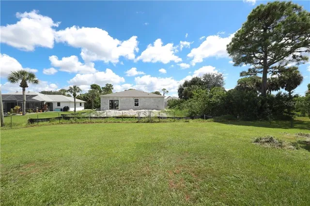 $9,600 | 18091 Bracken Circle, Port Charlotte, FL 33948