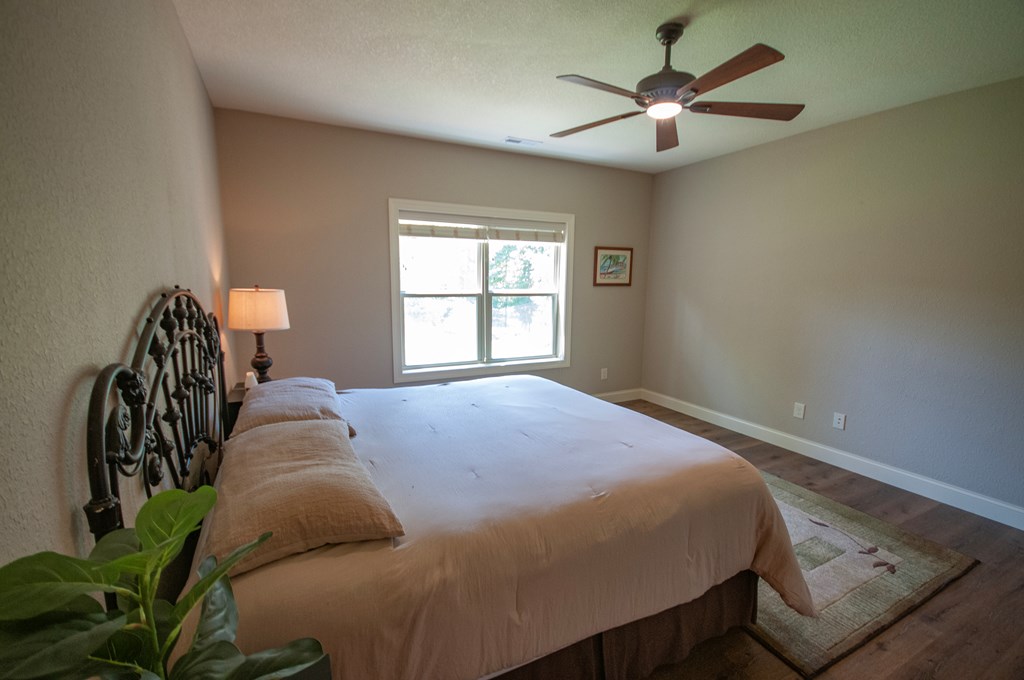 2068 Gallatin Road Young Harris, GA 30582 - Photo 36 of 53 Terrace Level Guest Semi Private Bath