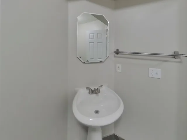 $2,029 | 2661 Oak Ridge Drive, Monticello, MN 55362