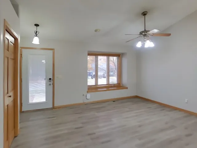 $2,029 | 2661 Oak Ridge Drive, Monticello, MN 55362