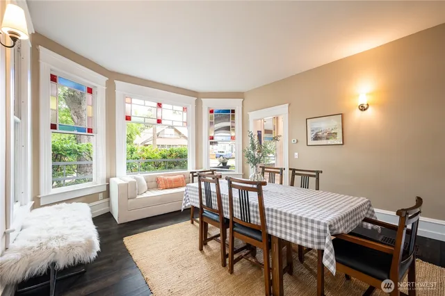 $1,250,000 | 1800 J Street, Bellingham, WA 98225