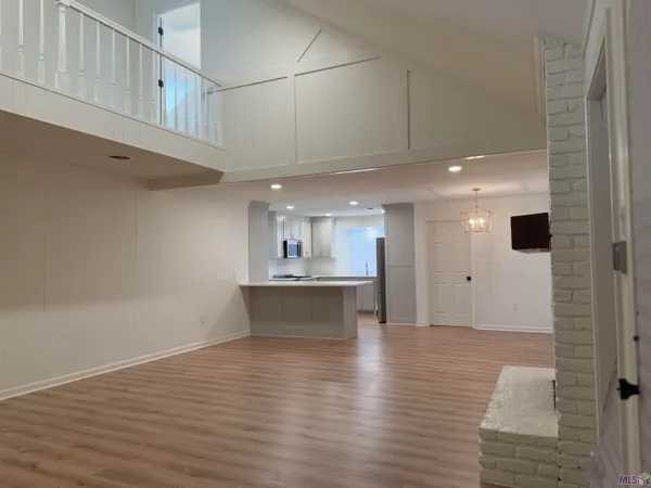 $345,000 | 11025 Goodwood Boulevard, Baton Rouge, LA 70815