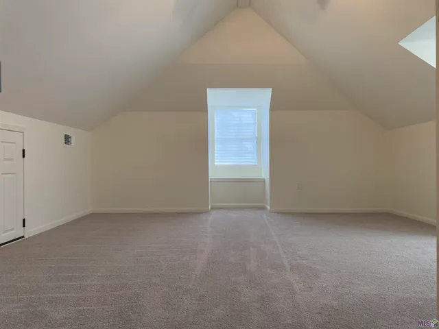 $345,000 | 11025 Goodwood Boulevard, Baton Rouge, LA 70815