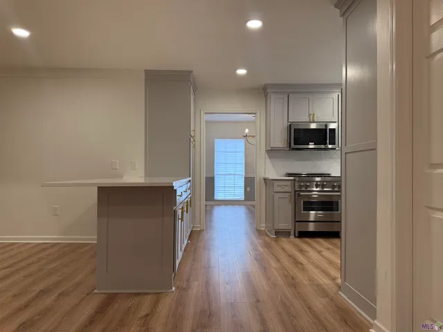 $345,000 | 11025 Goodwood Boulevard, Baton Rouge, LA 70815