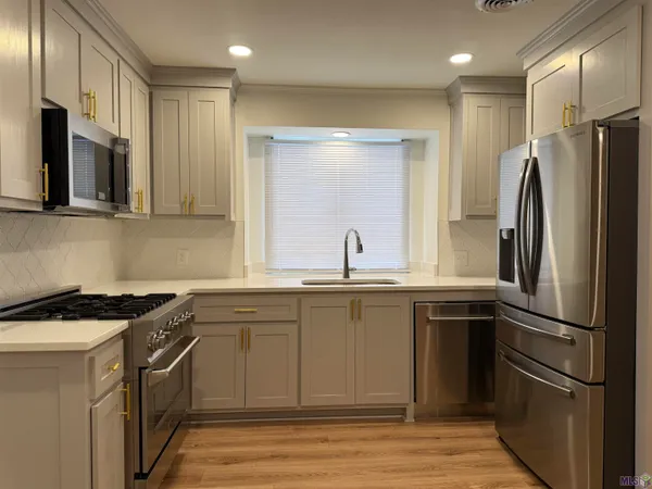 $345,000 | 11025 Goodwood Boulevard, Baton Rouge, LA 70815