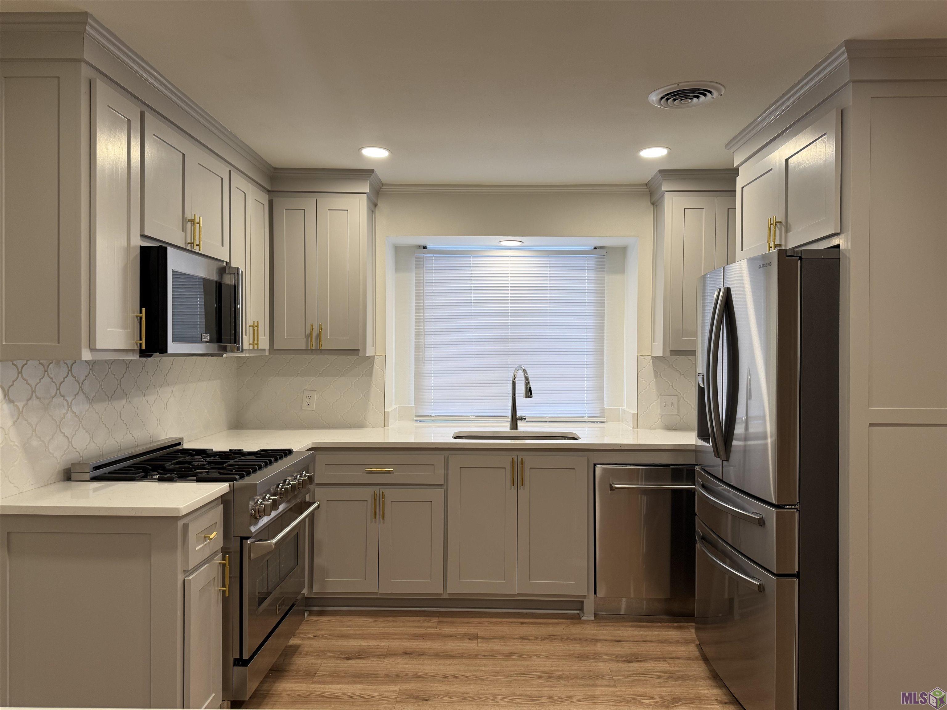 11025 Goodwood Boulevard Baton Rouge, LA 70815 - Photo 10 of 44