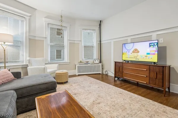 $1,500,000 | 499 Valley Street, Maplewood, NJ 07040