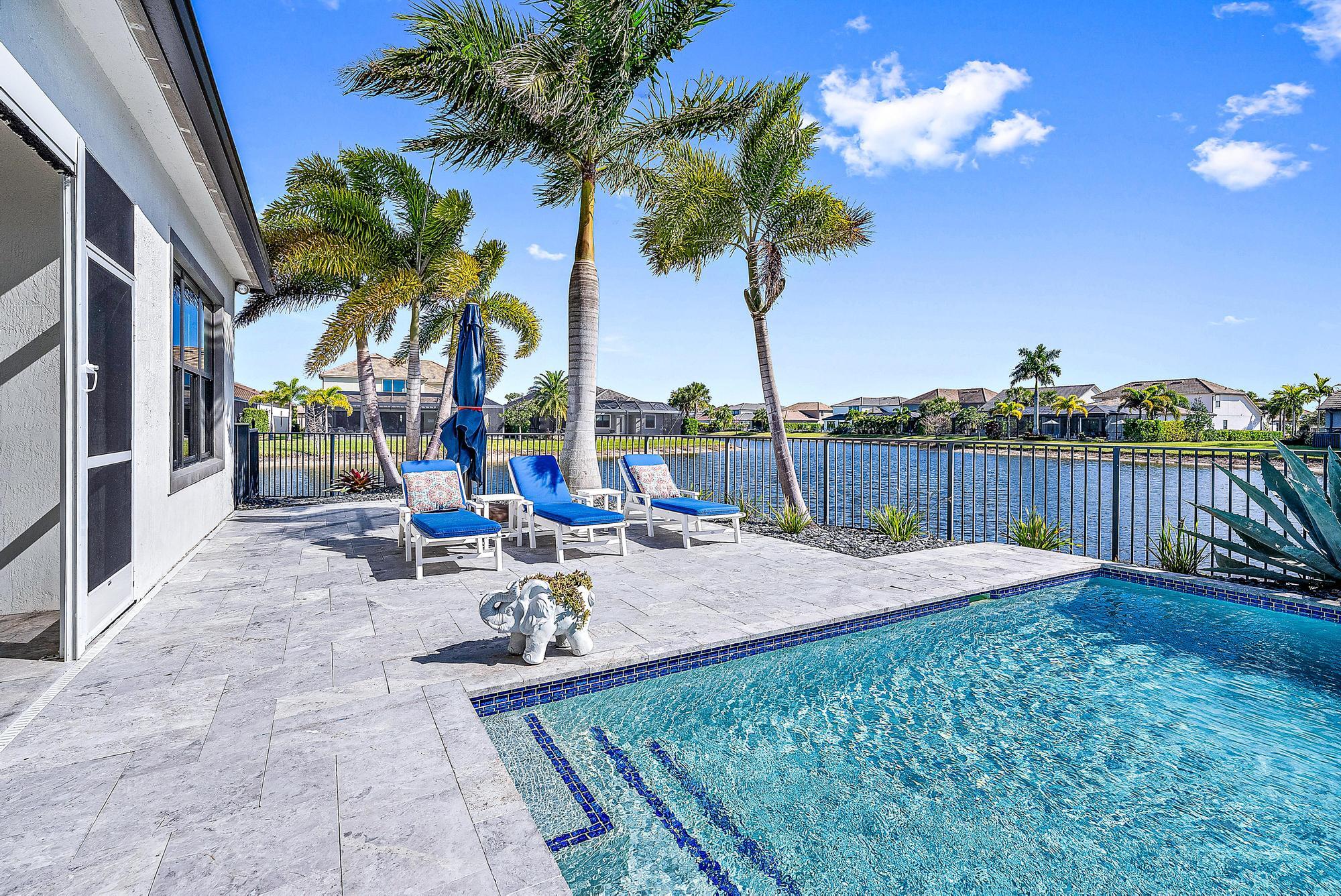117 Cerulean Key Way Jupiter, FL 33478 - Photo 41 of 64 Pool & Lake View