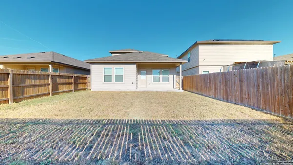 $1,950 | 2920 Panther Spring, New Braunfels, TX 78130