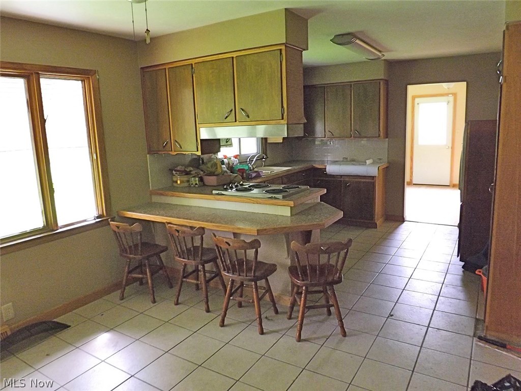 5914 Dailey Road New Franklin, OH 44319 - Photo 4 of 12 Gallery Image 4