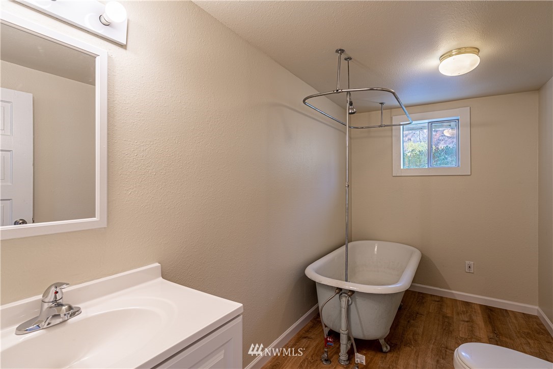 1876 Union Valley Road Chelan, WA 98816 - Photo 19 of 27 Gallery Image 19