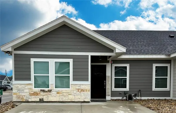 $175,000 | 434 4 1/2 Street, La Joya, TX 78560