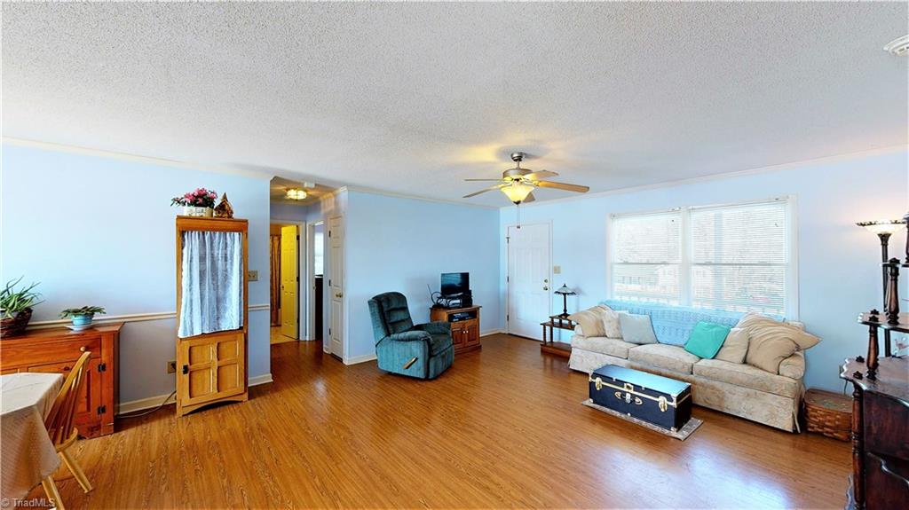 172 Deerfield Country Road Randleman, NC 27317 - Photo 11 of 30 Gallery Image 11