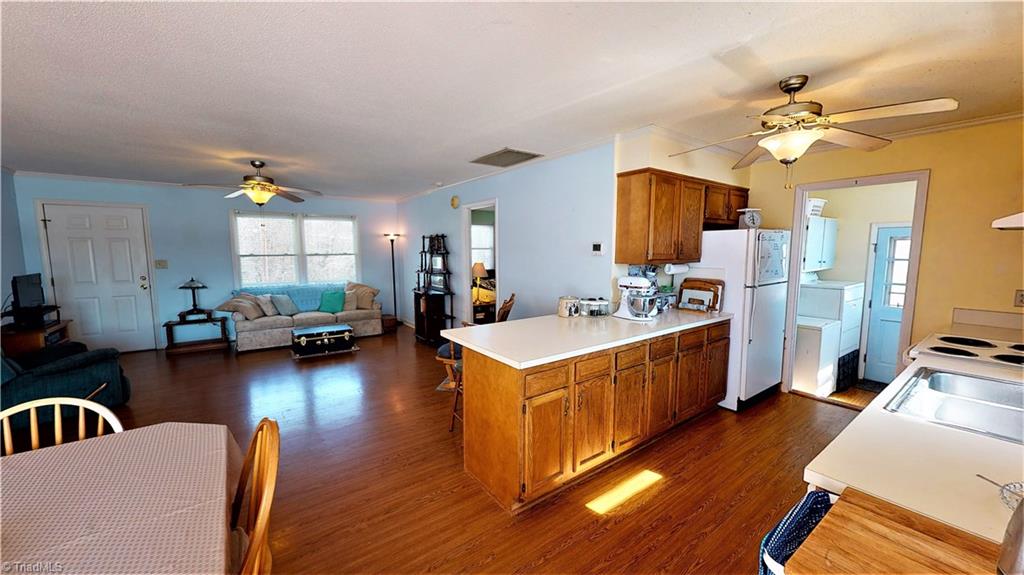 172 Deerfield Country Road Randleman, NC 27317 - Photo 15 of 30 Gallery Image 15
