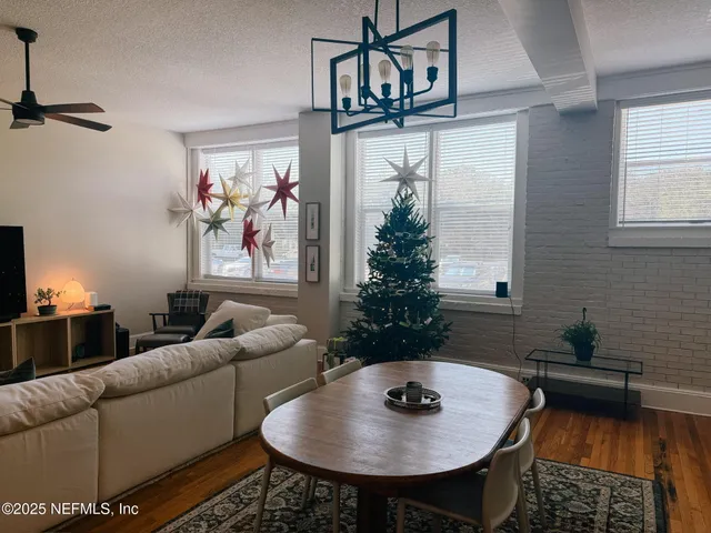 $360,000 | 2525 College Street, Unit 2102, Jacksonville, FL 32204