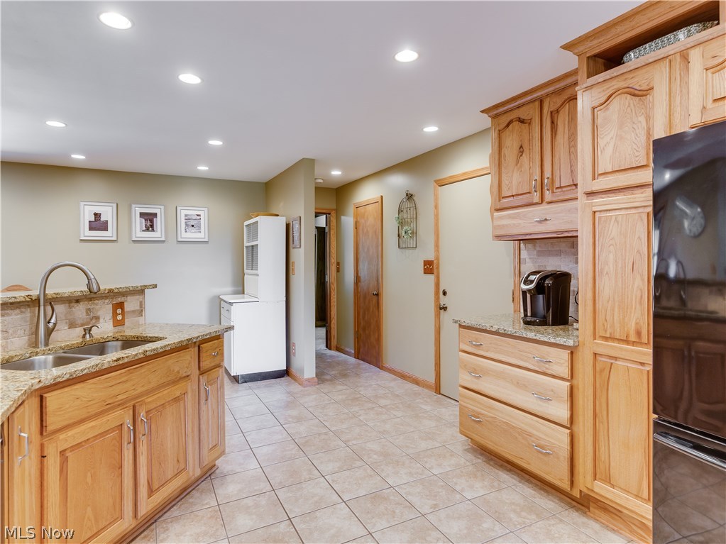 250 Hartman Road Wadsworth, OH 44281 - Photo 15 of 35 Gallery Image 15