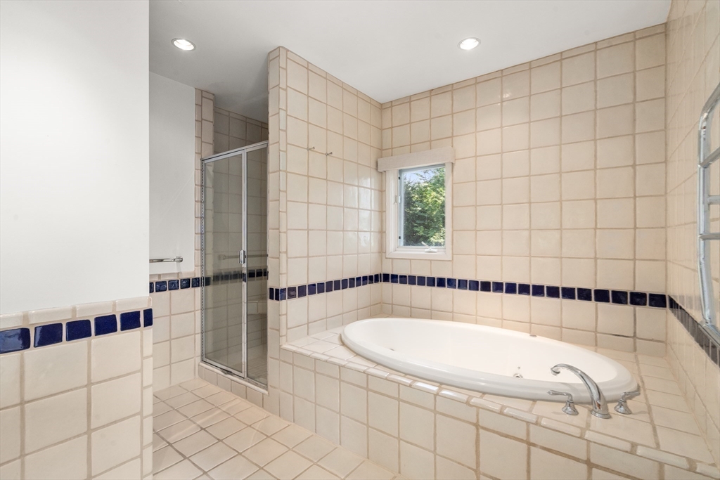 225 Kenrick Street, Unit 225 Newton, MA 02458 - Photo 23 of 37