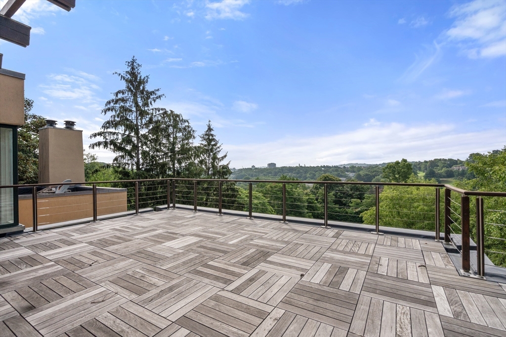 225 Kenrick Street, Unit 225 Newton, MA 02458 - Photo 31 of 37