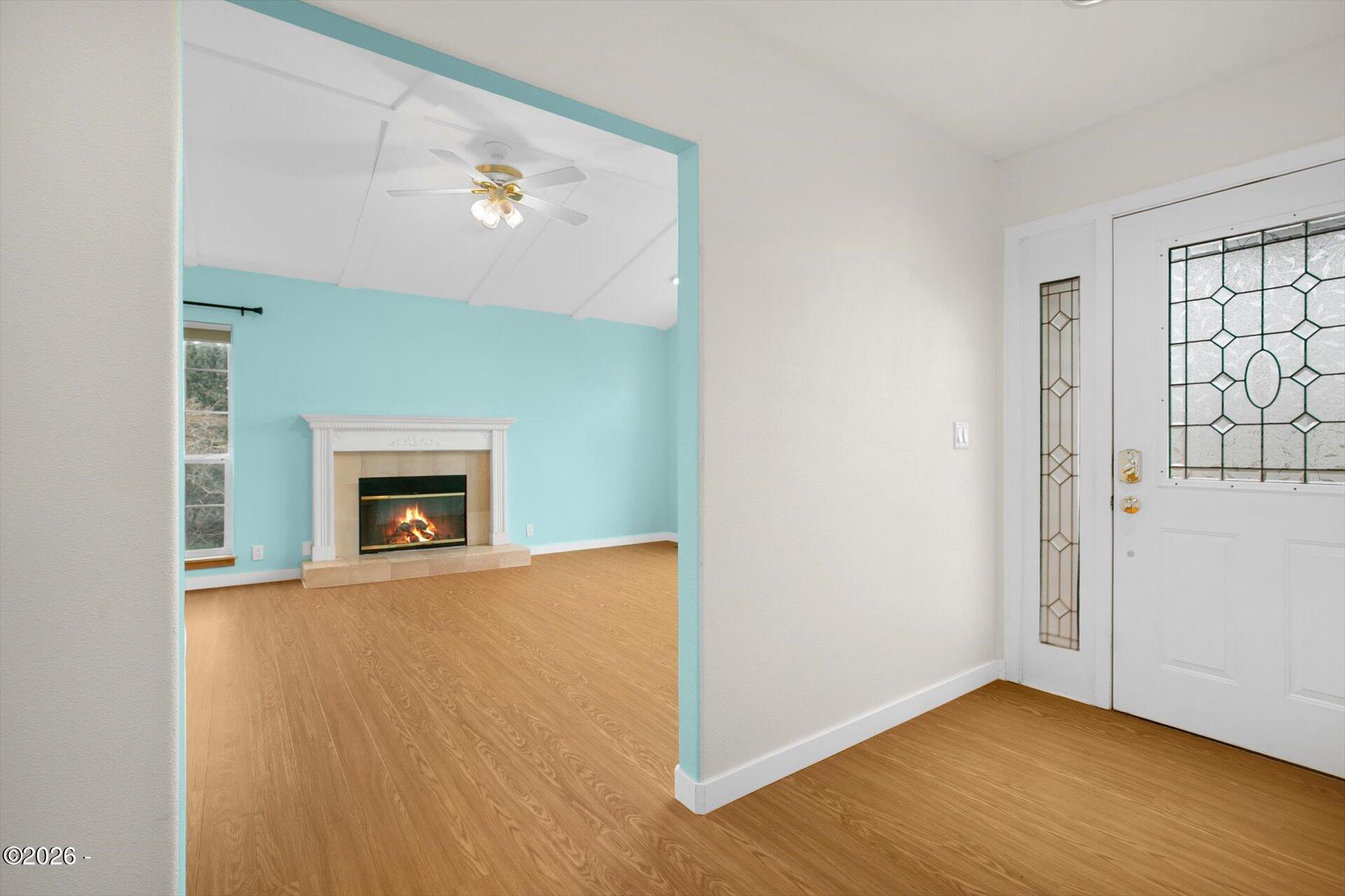 230 Southwest Cedar Street Waldport, OR 97394 - Photo 10 of 50