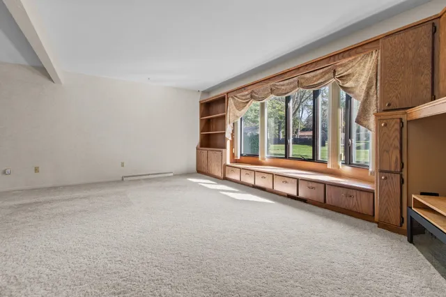 $278,000 | 220 Walnut Street, Clintonville, WI 54929