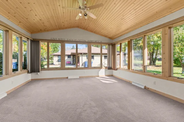 $278,000 | 220 Walnut Street, Clintonville, WI 54929