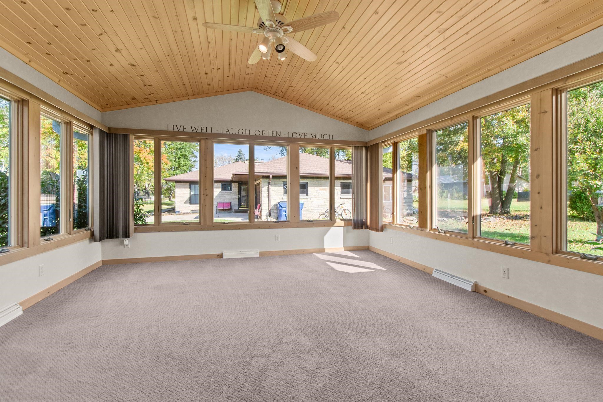 220 Walnut Street Clintonville, WI 54929 - Photo 16 of 49