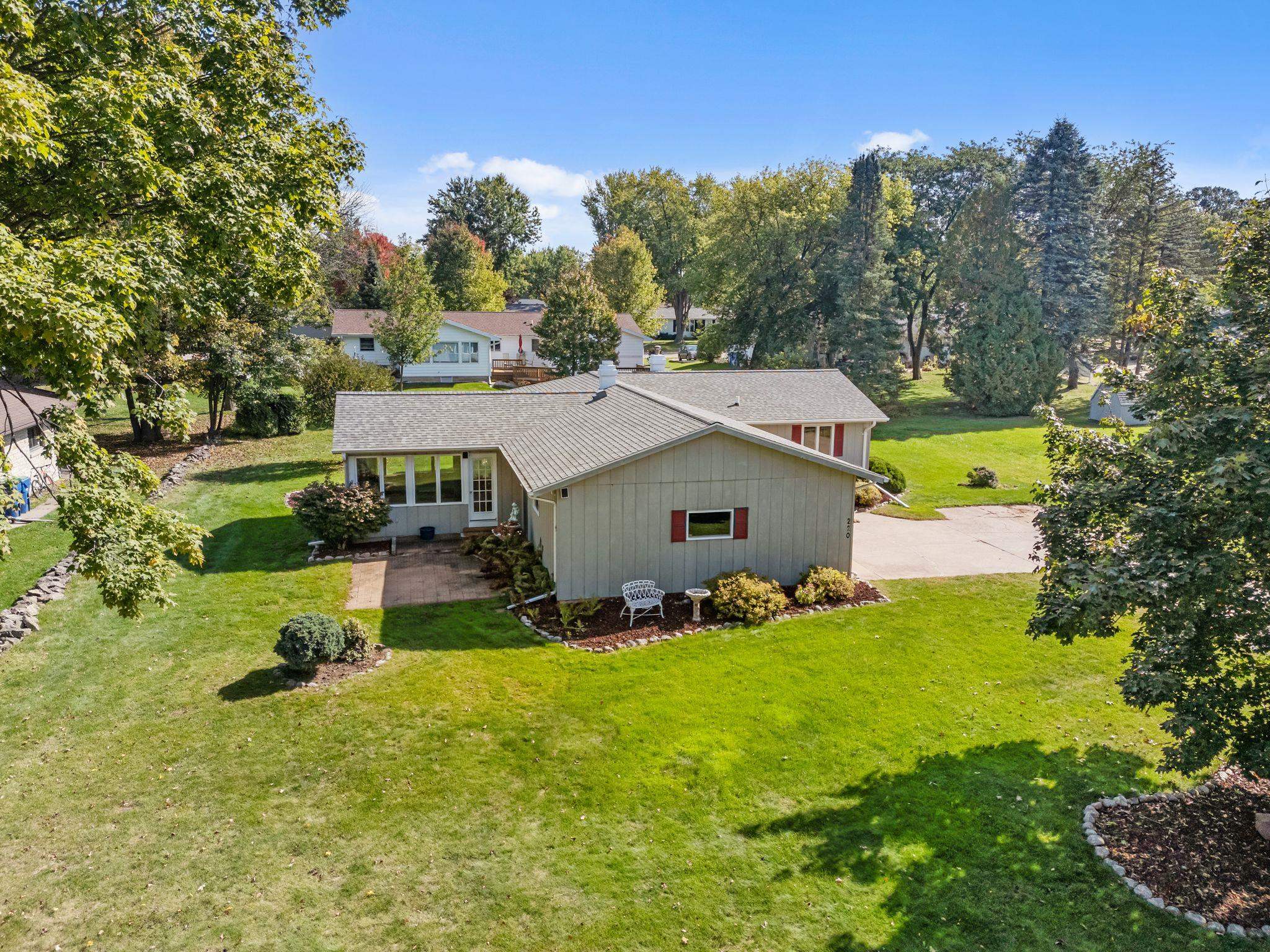 220 Walnut Street Clintonville, WI 54929 - Photo 41 of 49