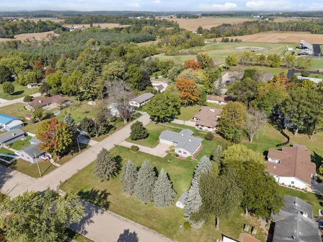 $278,000 | 220 Walnut Street, Clintonville, WI 54929