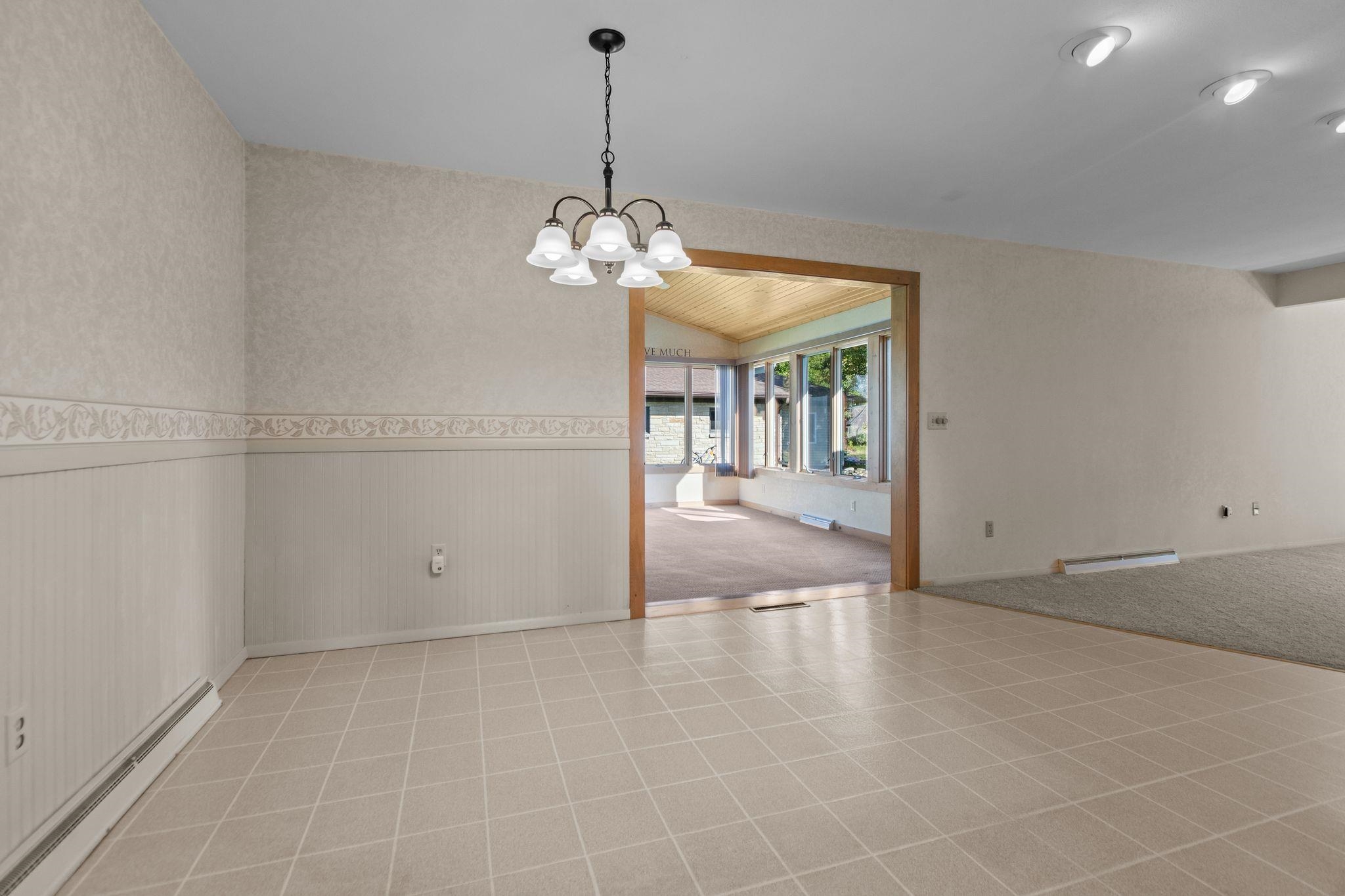 220 Walnut Street Clintonville, WI 54929 - Photo 8 of 49