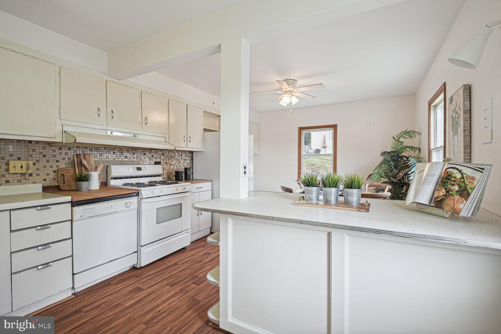 11513 Idlewood Road Silver Spring, MD 20906 - Photo 13 of 30