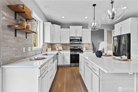 $1,049,950 | 9806 Trombley Road, Snohomish, WA 98290