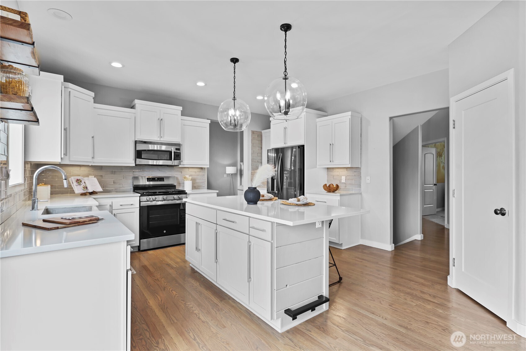 9806 Trombley Road Snohomish, WA 98290 - Photo 10 of 39