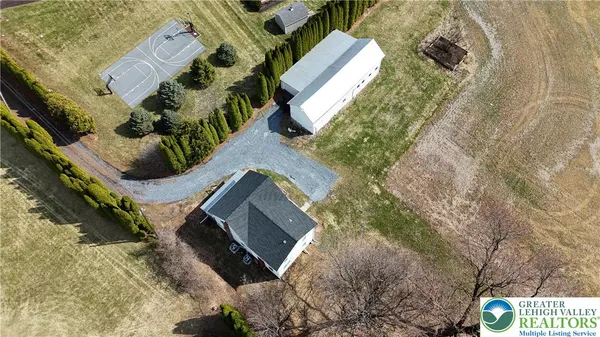 $2,500 | 4450 Scheidys Road, Coplay, PA 18037