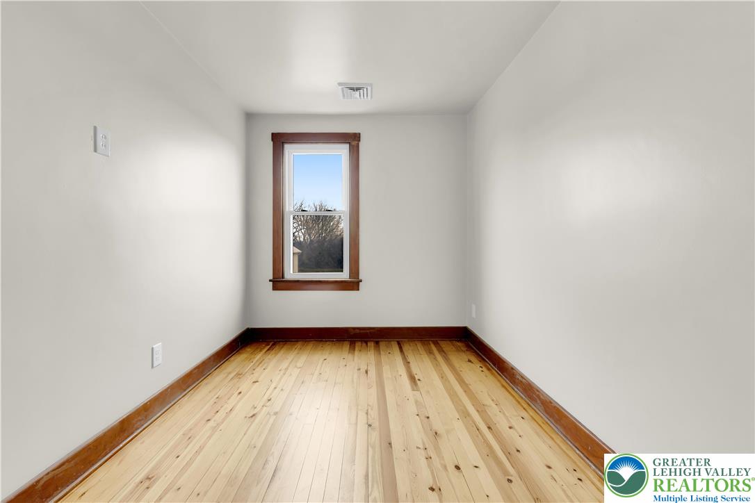 4450 Scheidys Road Coplay, PA 18037 - Photo 41 of 50