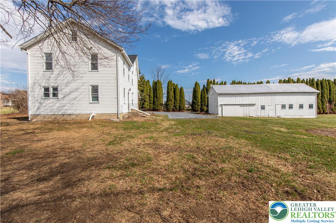 4450 Scheidys Road Coplay, PA 18037 - Photo 7 of 50