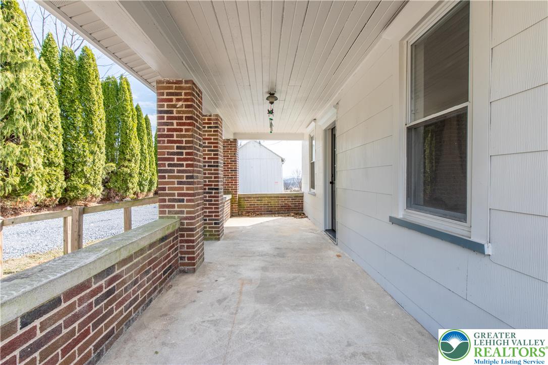 4450 Scheidys Road Coplay, PA 18037 - Photo 9 of 50